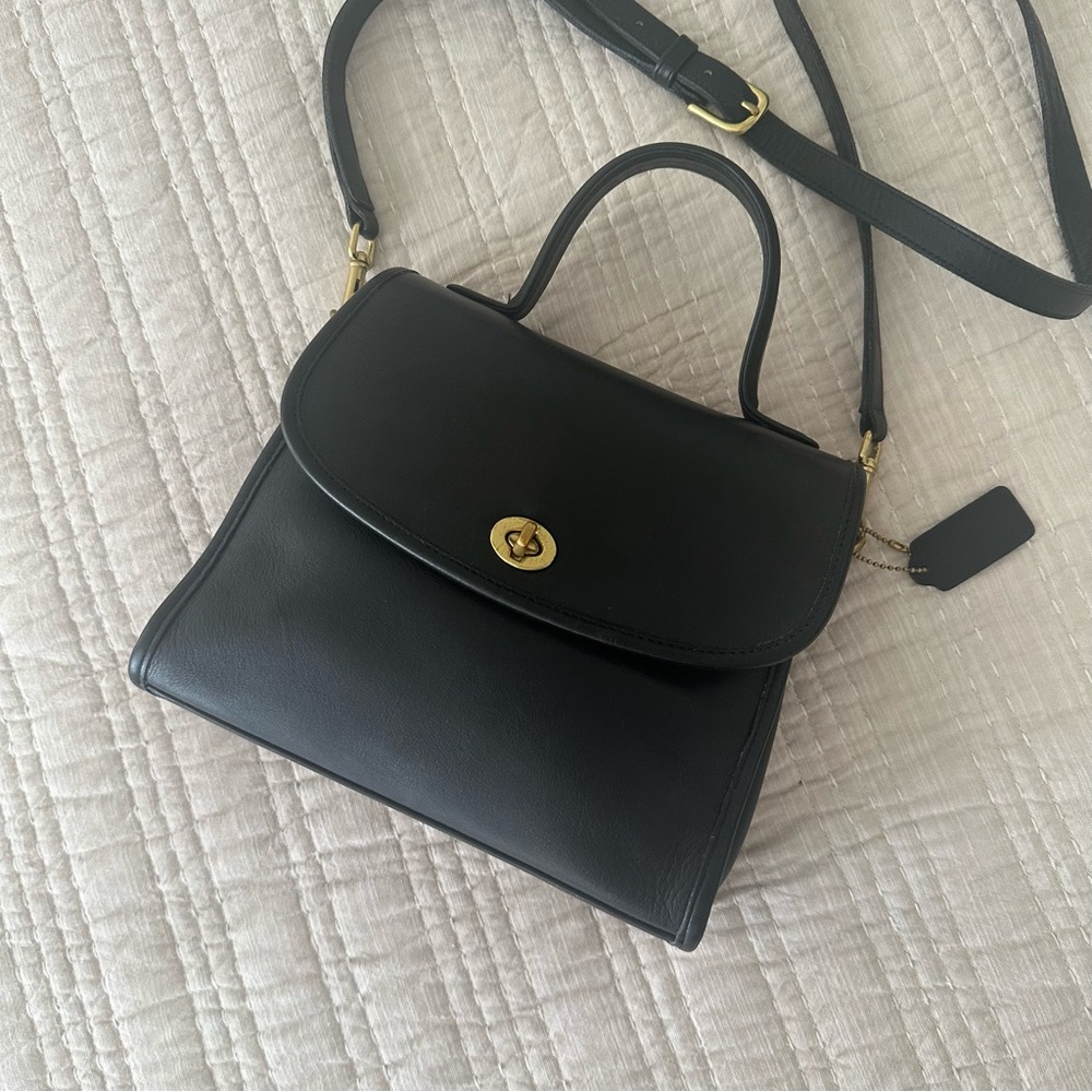 Classic Black Leather Top-Handle Crossbody Bag - Picture 2 of 11